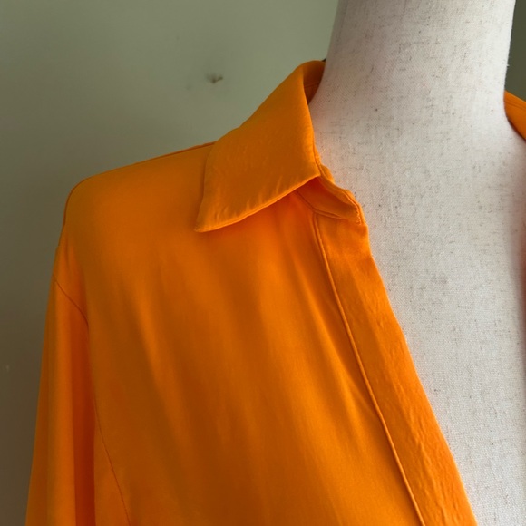 NWT Zara Orange twist satin shirt dress. Size Small. Long sleeves, deep v neck. - Picture 3 of 16